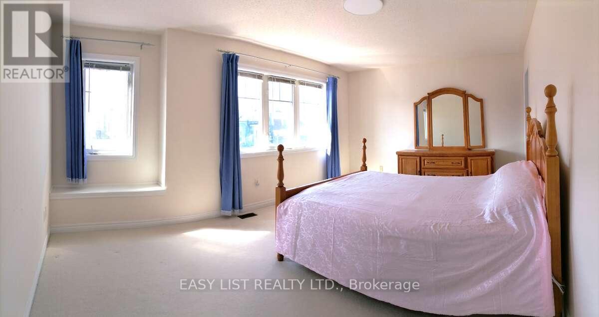16 Grovewood Street, Richmond Hill, Ontario  L4E 4X4 - Photo 19 - N13112878