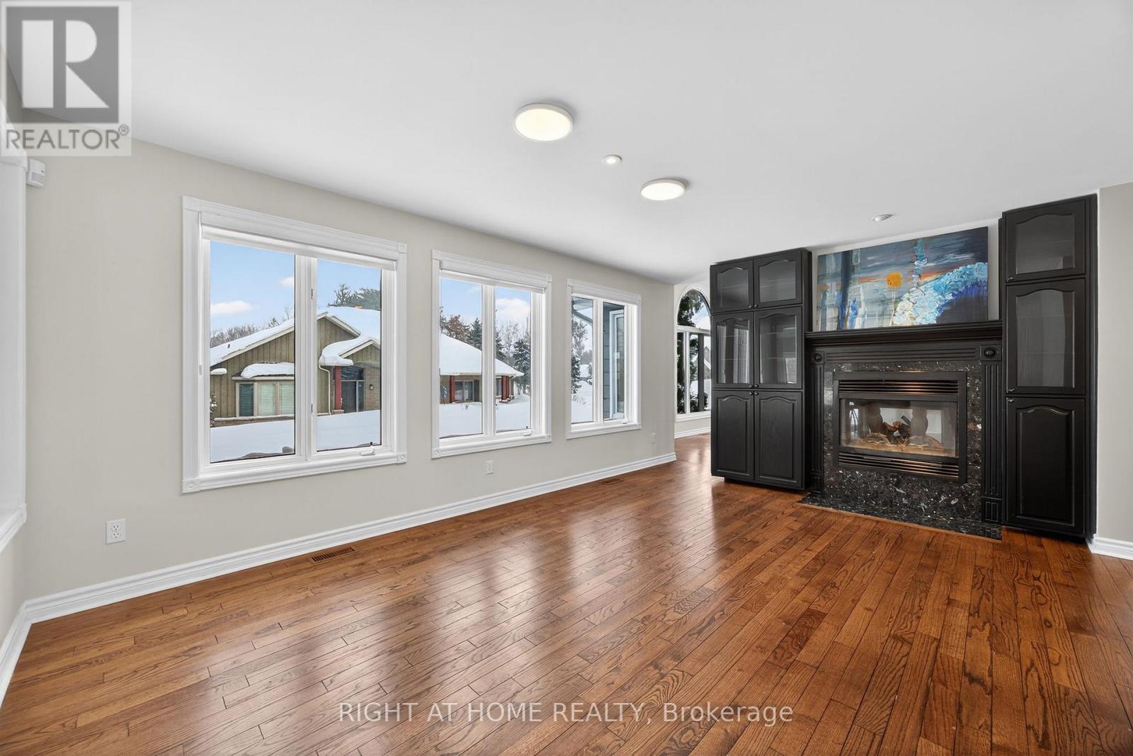 54 Highland Drive, Oro-Medonte, Ontario  L0L 2L0 - Photo 13 - S13112972