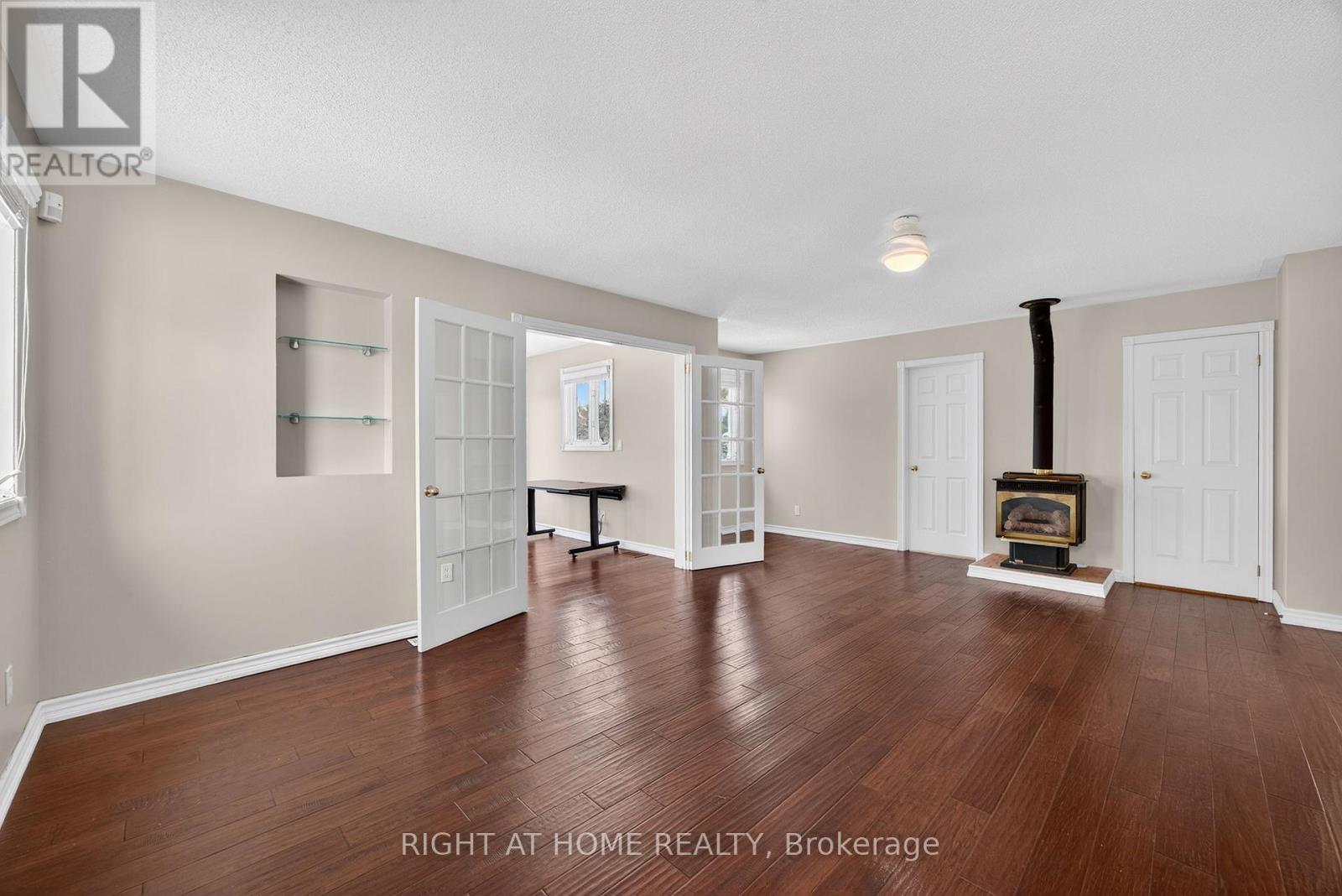 54 Highland Drive, Oro-Medonte, Ontario  L0L 2L0 - Photo 27 - S13112972