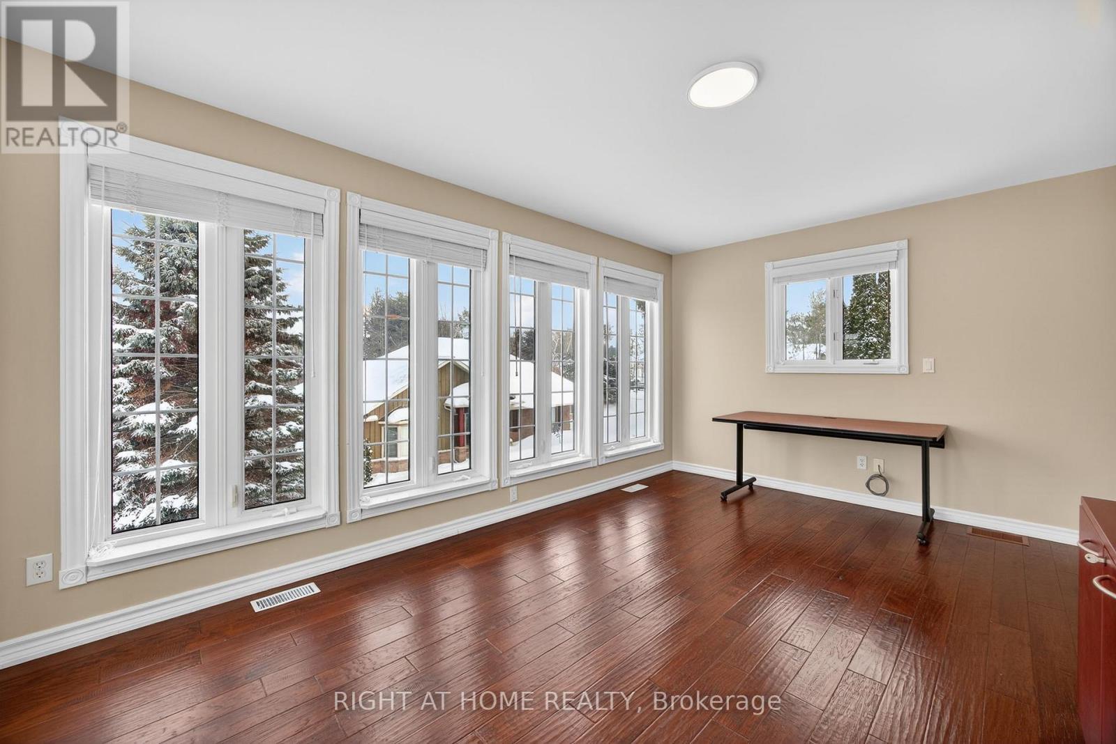 54 Highland Drive, Oro-Medonte, Ontario  L0L 2L0 - Photo 30 - S13112972