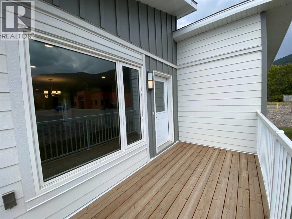 2131 128 Street, Blairmore, Alberta T0K 0E0 - Photo 3 - A2253833