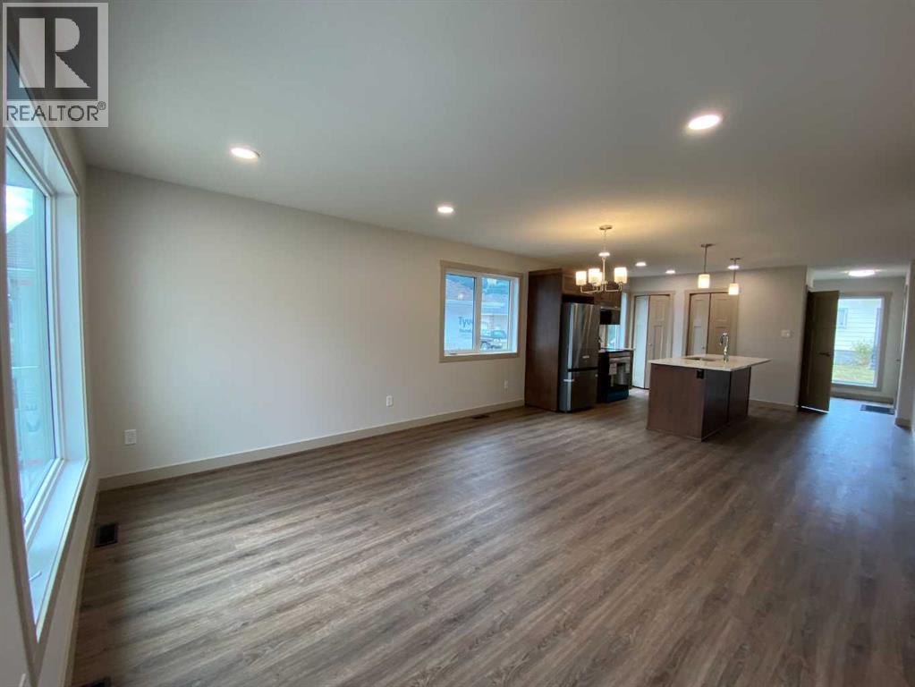 2131 128 Street, Blairmore, Alberta T0K 0E0 - Photo 13 - A2253833