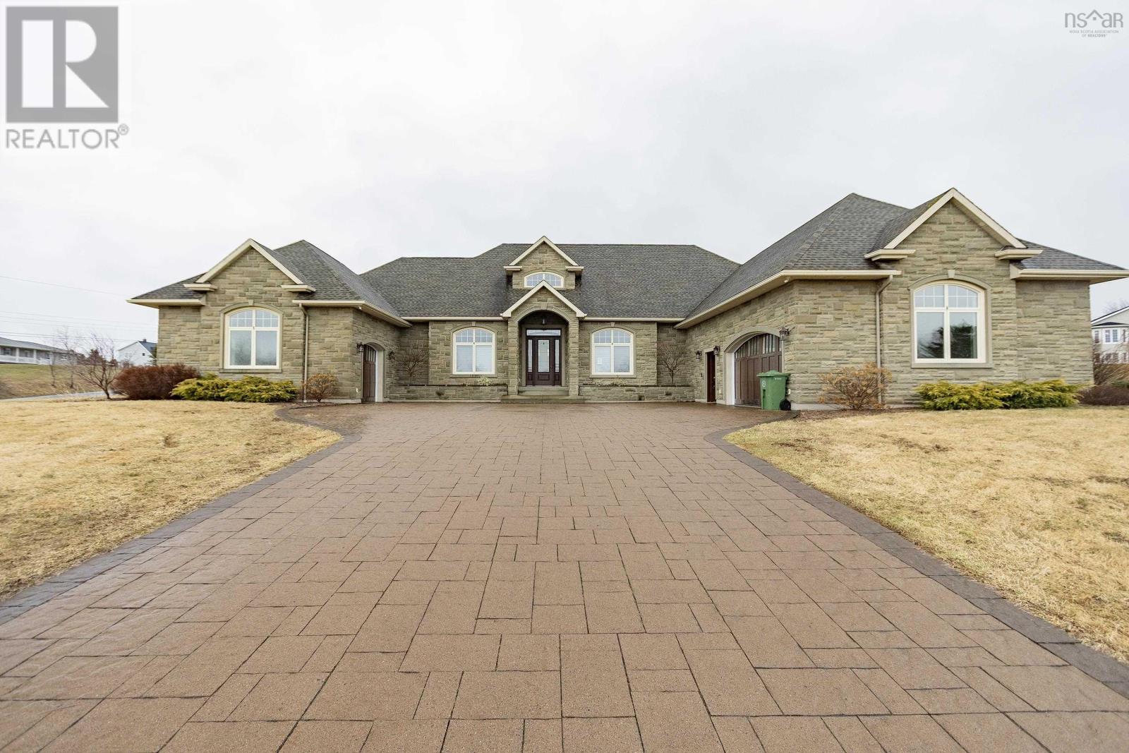 31 Gosling Glen, East Amherst, Nova Scotia
