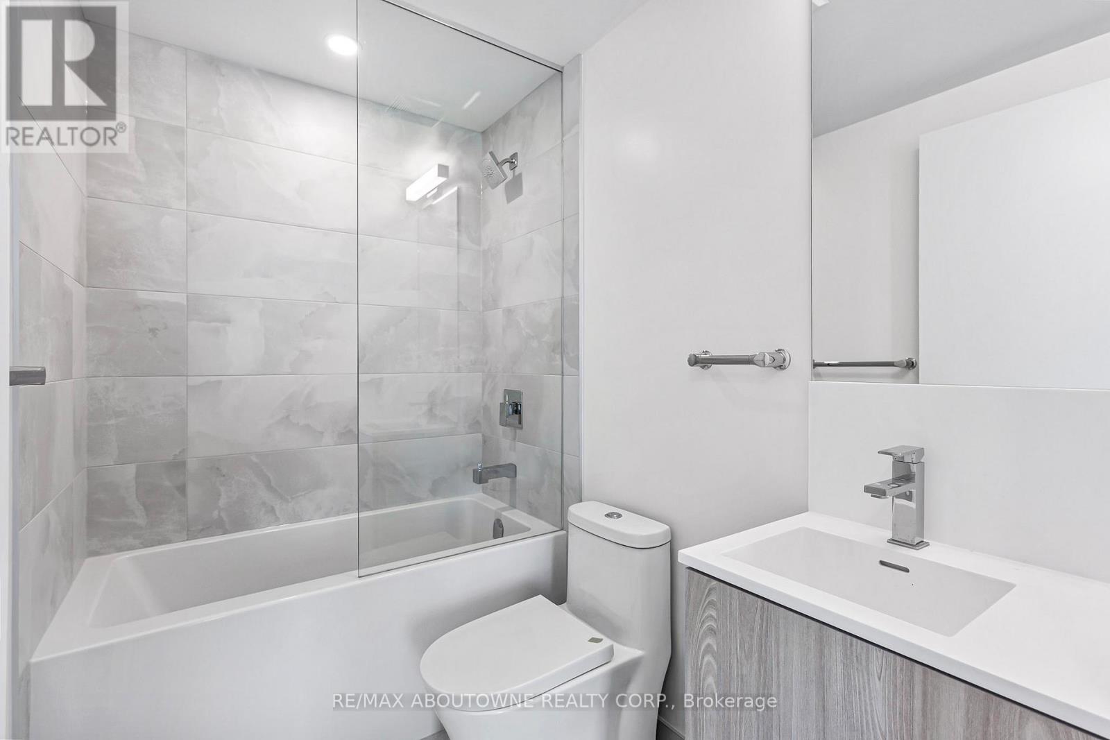 806 - 251 Masonry Way, Mississauga, Ontario  L5H 0B2 - Photo 11 - W13112852