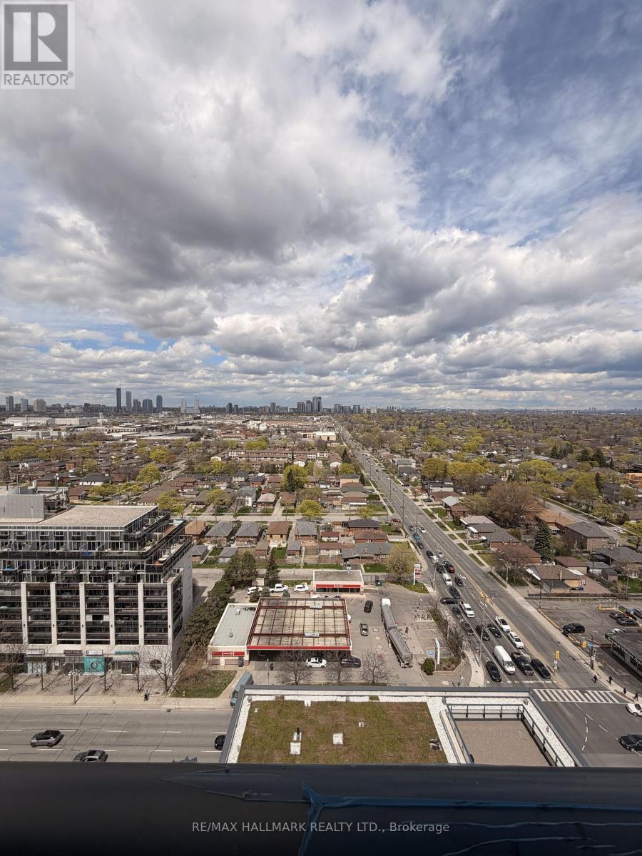 1007 The Queensway Avenue, Toronto, Ontario  M8Z 0H4 - Photo 2 - W13112856