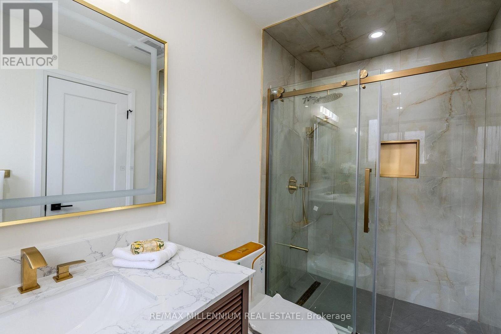 191 Genesee Drive, Oakville, Ontario  L6H 5Y7 - Photo 6 - W13112880