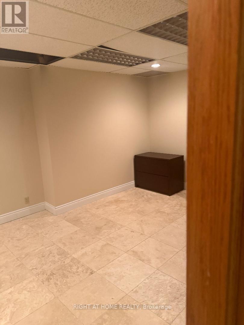 Lower - 4304 Village Centre Court, Mississauga, Ontario  L4Z 1S2 - Photo 14 - W13112892