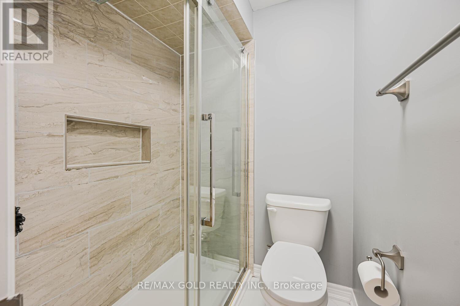 15 Vanwood Crescent, Brampton, Ontario  L6P 2X4 - Photo 39 - W13112974