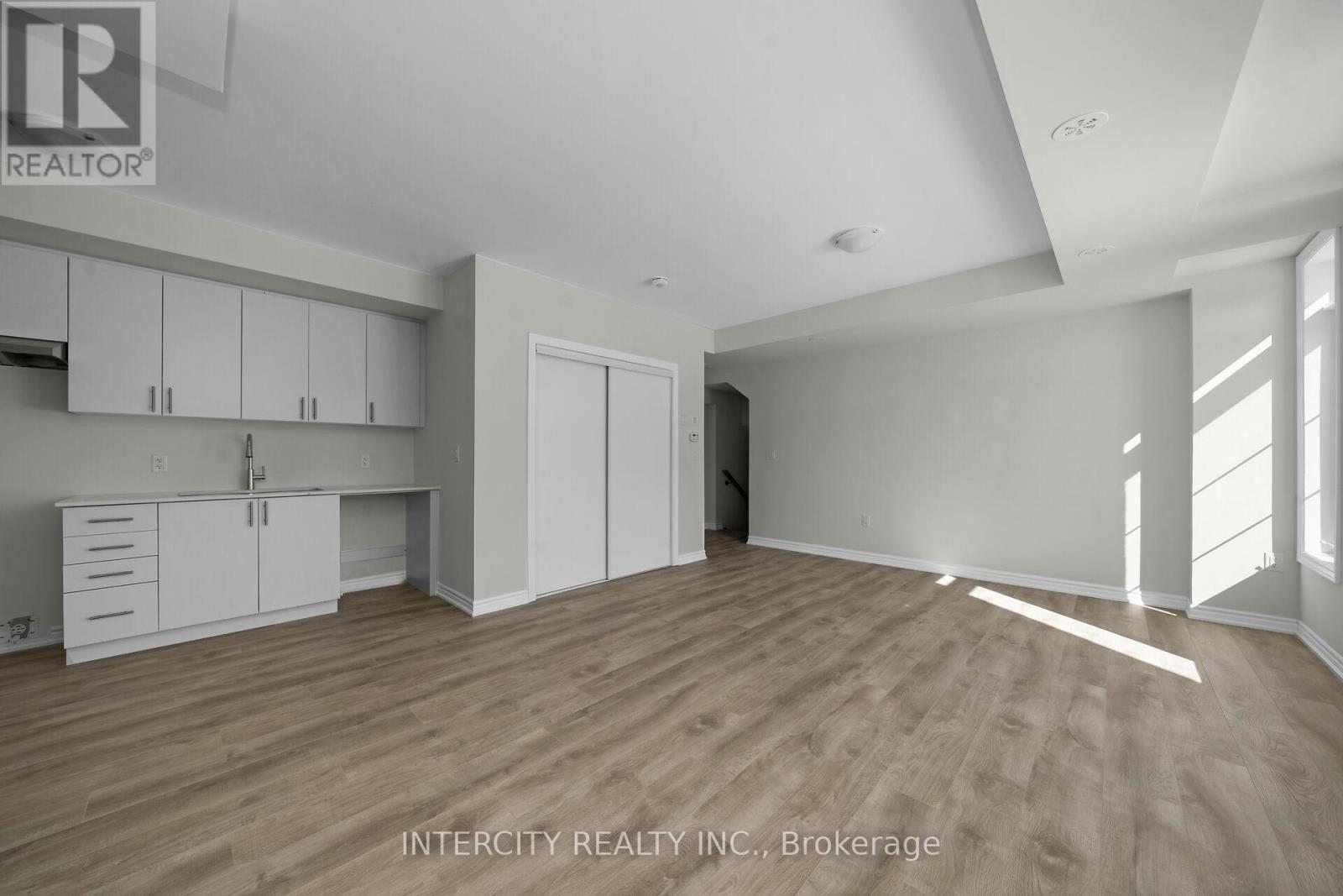 43f - 1 Vibrant Way, Caledon, Ontario  L7C 1Z9 - Photo 3 - W13113004