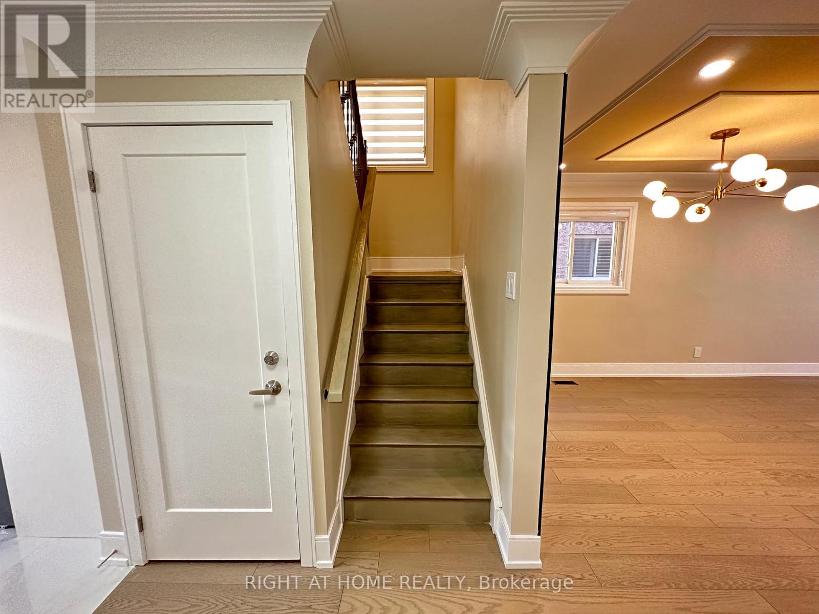 128 Twenty Second Street, Toronto, Ontario  M8V 3M4 - Photo 13 - W13113008
