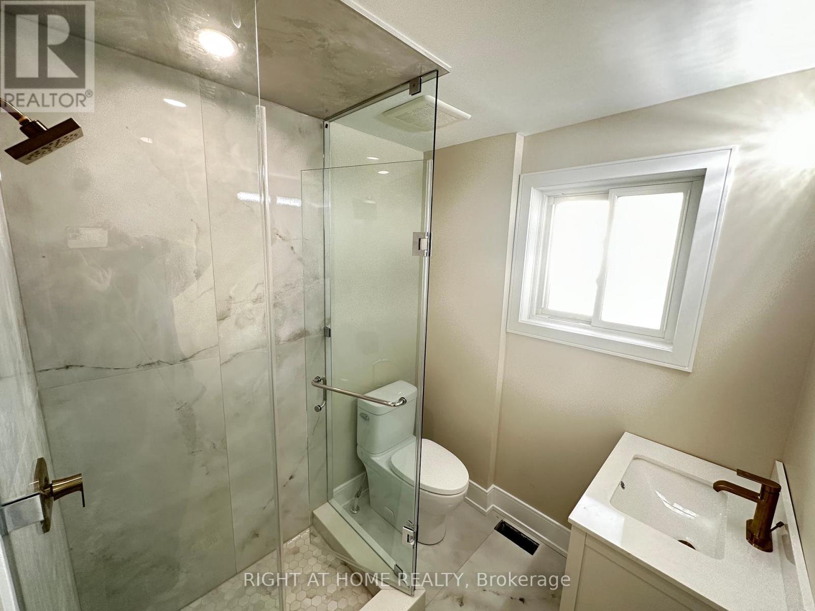 128 Twenty Second Street, Toronto, Ontario  M8V 3M4 - Photo 20 - W13113008