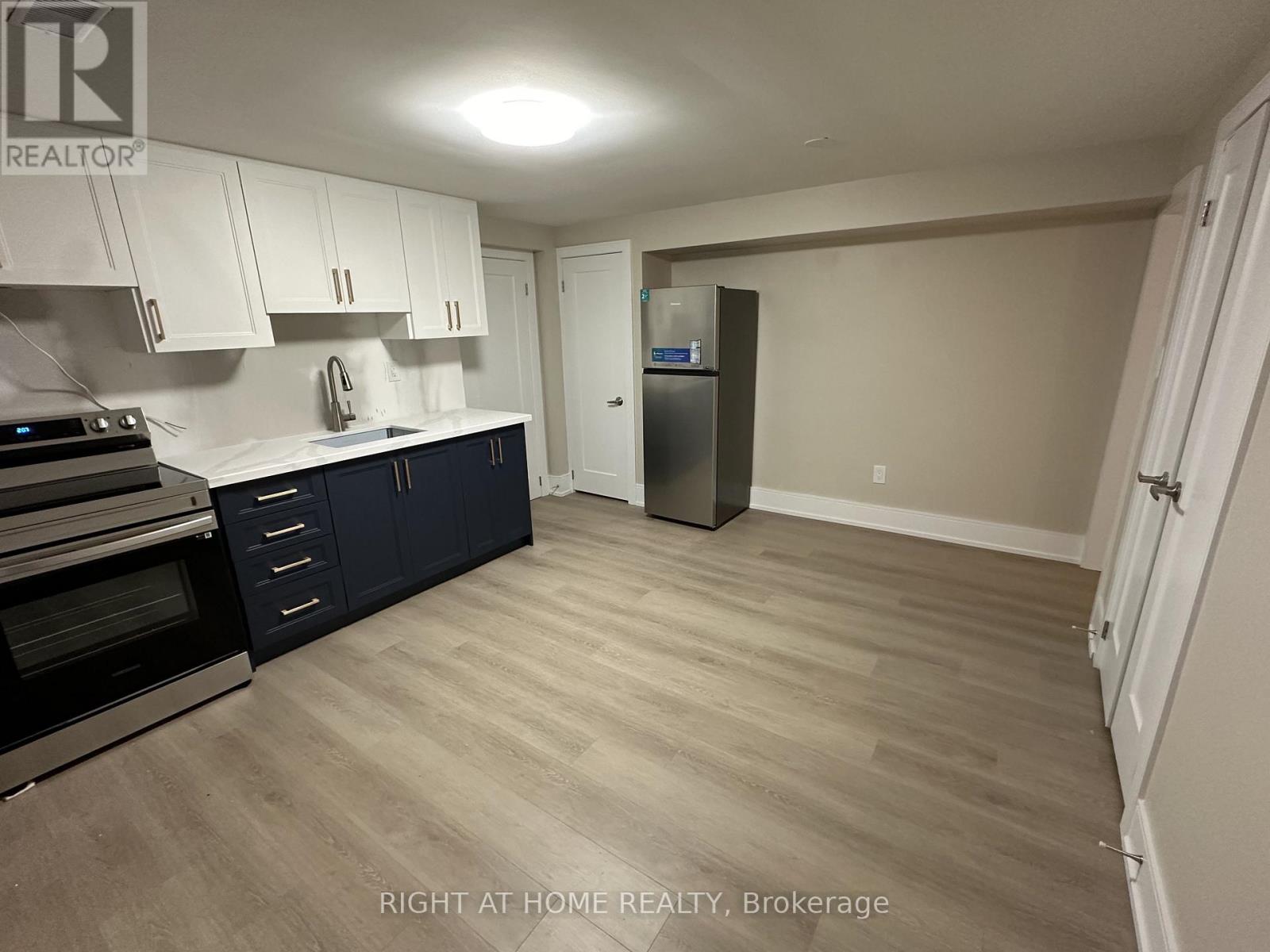 128 Twenty Second Street, Toronto, Ontario  M8V 3M4 - Photo 23 - W13113008