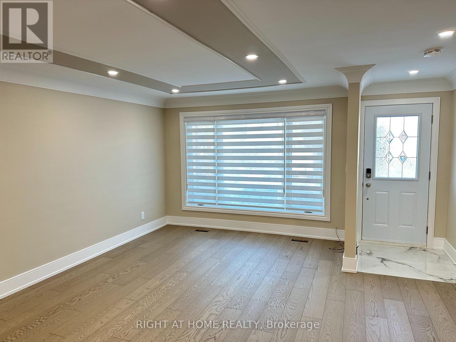 128 Twenty Second Street, Toronto, Ontario  M8V 3M4 - Photo 3 - W13113008