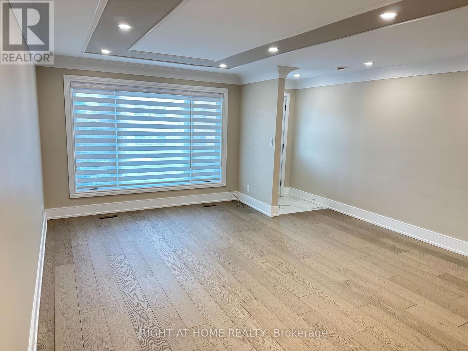 128 Twenty Second Street, Toronto, Ontario  M8V 3M4 - Photo 5 - W13113008