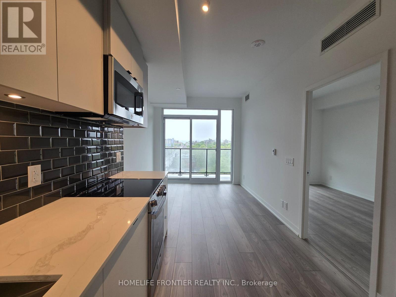 822 - 1182 KING STREET W, Toronto, Ontario