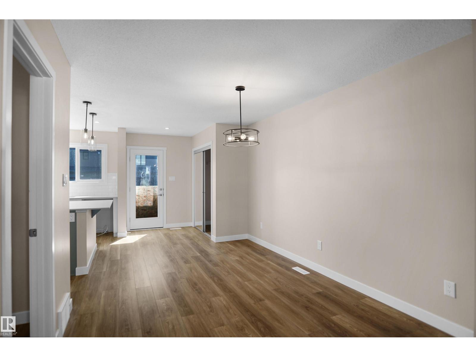 19447 22 Av NW, Edmonton, Alberta  T6M 3J3 - Photo 10 - E4473957