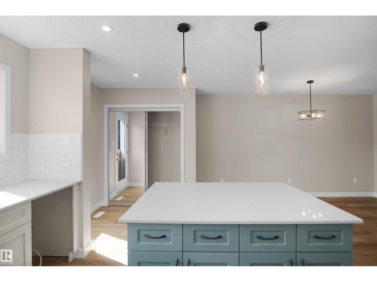 19447 22 Av NW, Edmonton, Alberta  T6M 3J3 - Photo 15 - E4473957