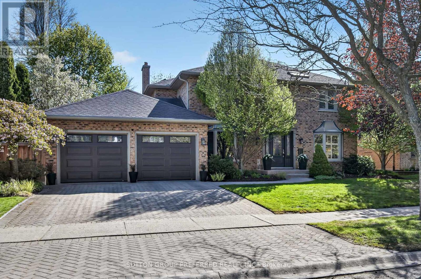372 GRANGEOVER AVENUE, London North, Ontario