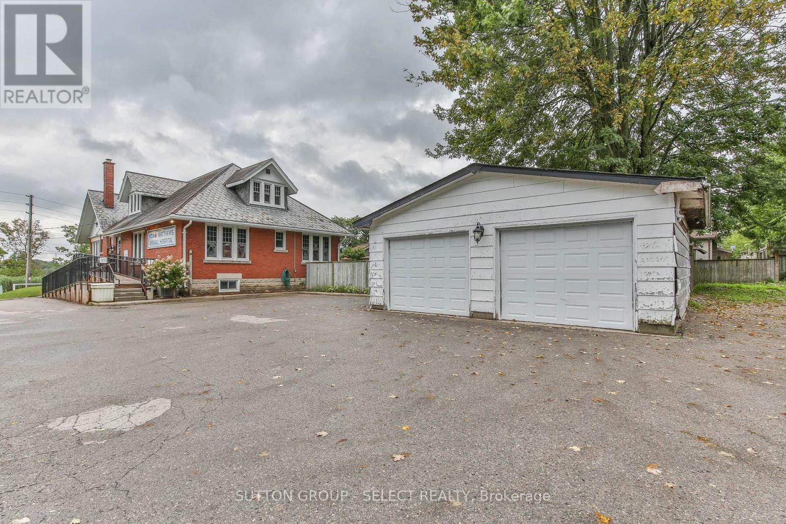 1255 Southdale Road E, London South, Ontario  N6E 1B3 - Photo 10 - X13113230