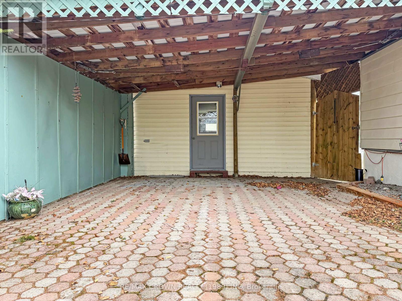 180 Trailer Park Road, Smooth Rock Falls, Ontario  P0L 2B0 - Photo 34 - T13113122