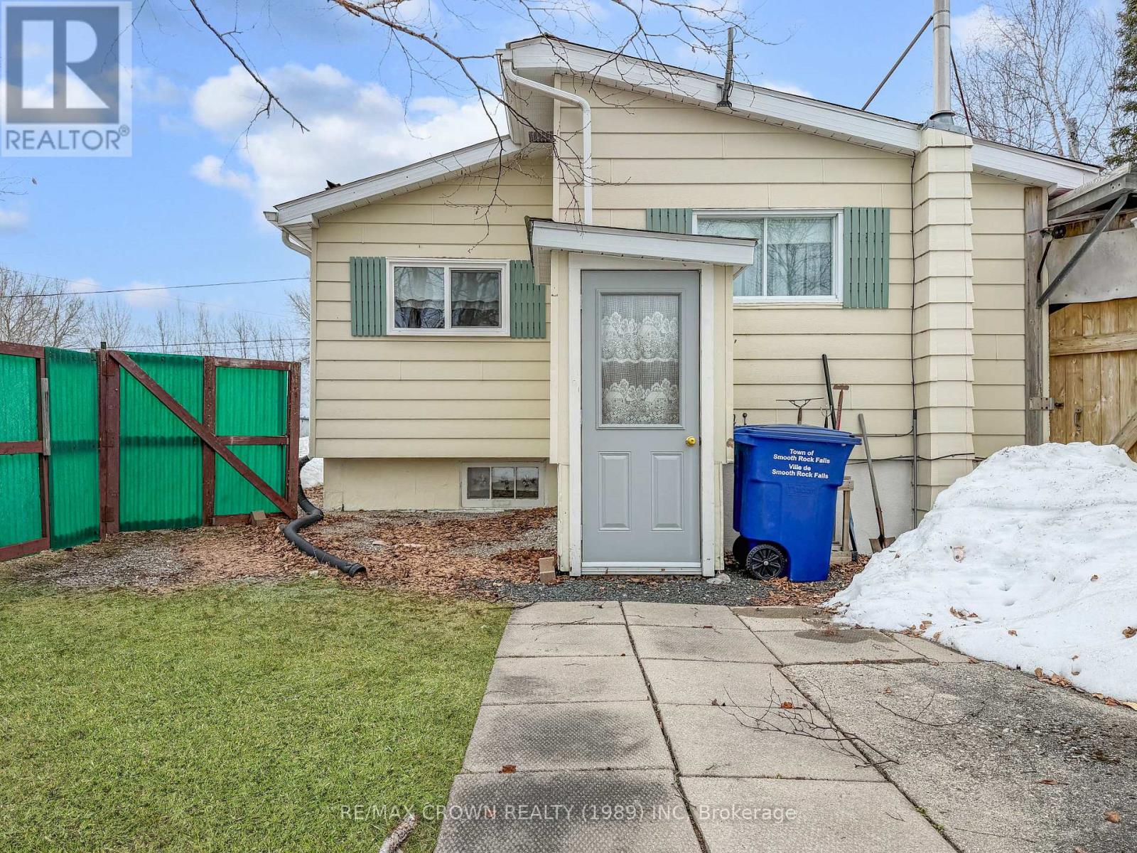 180 Trailer Park Road, Smooth Rock Falls, Ontario  P0L 2B0 - Photo 41 - T13113122