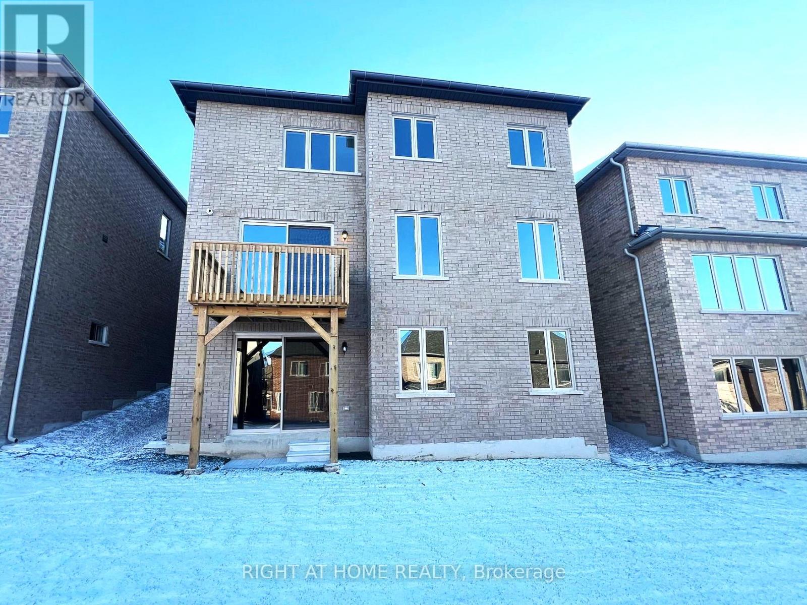 154 Rowe Street, Bradford West Gwillimbury, Ontario  L3Z 4N2 - Photo 30 - N13077364