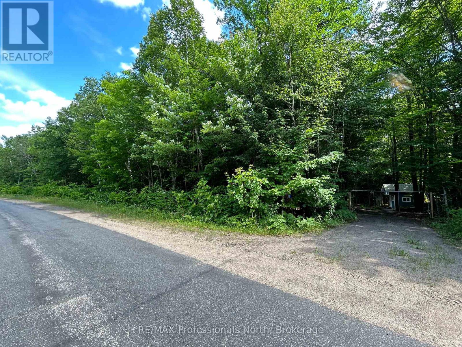 1124 Little Hawk Lake Road, Algonquin Highlands, Ontario  K0M 1S0 - Photo 12 - X12835000