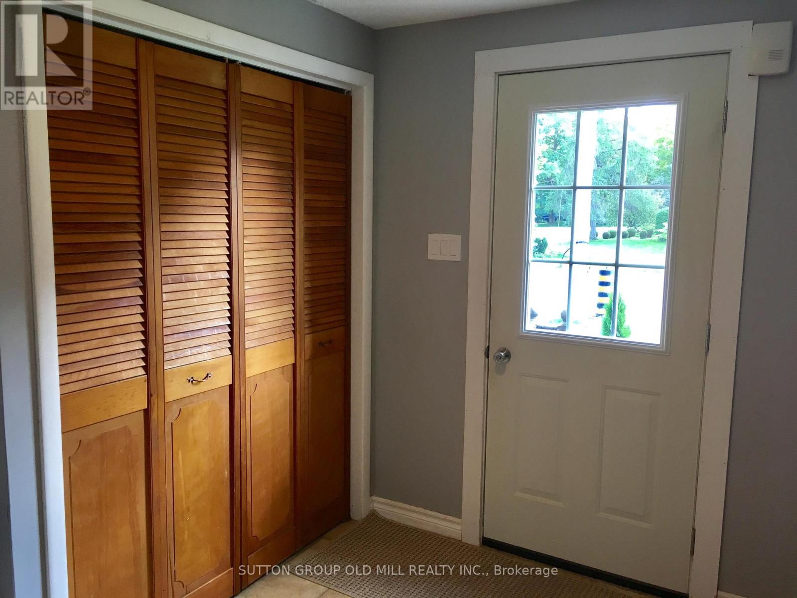 124 Bruce Street S, Blue Mountains, Ontario  N0H 2P0 - Photo 3 - X12893502