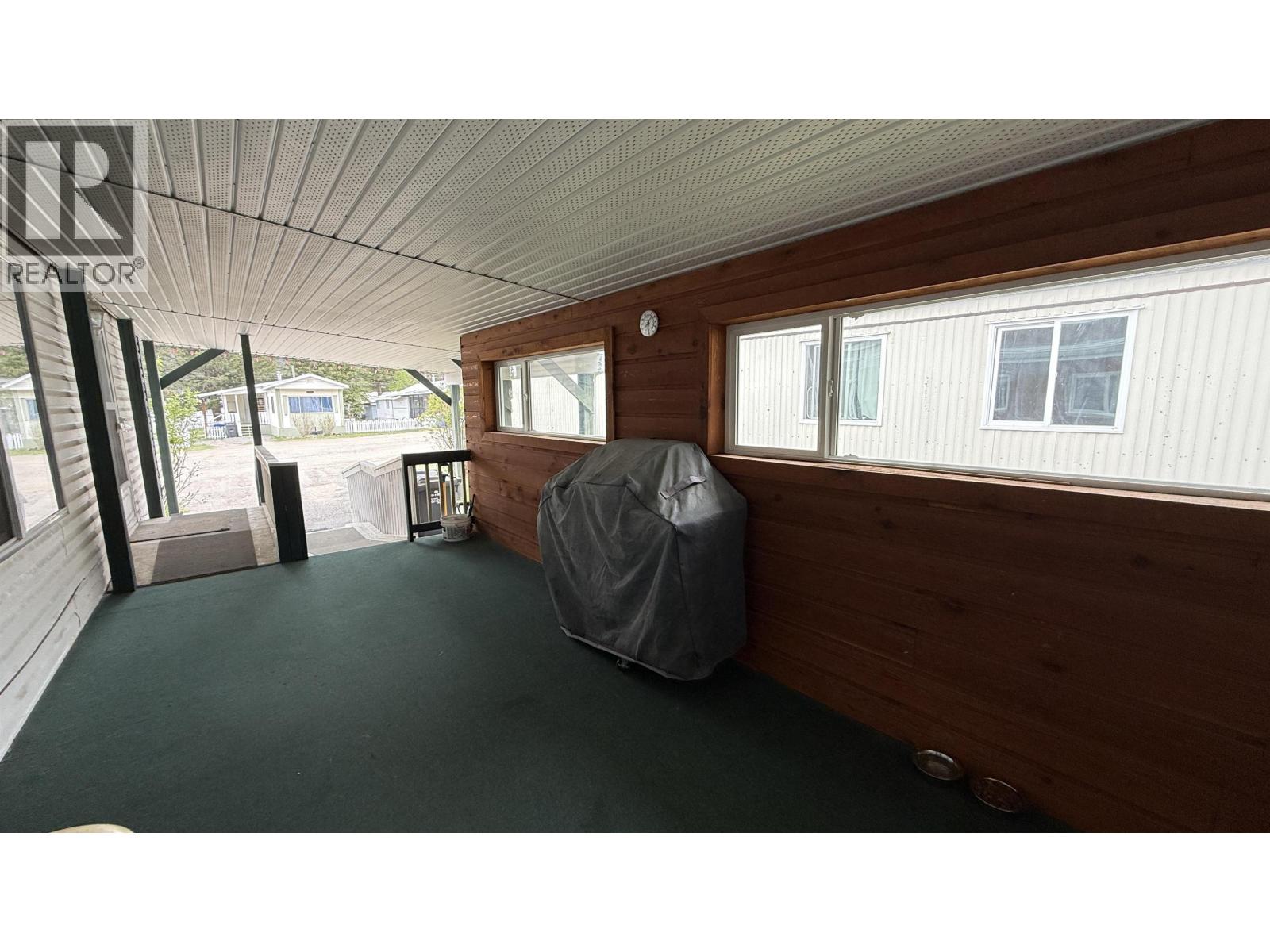 47 375 Horse Lake Road, 100 Mile House, British Columbia  V0K 2E0 - Photo 15 - R3122117