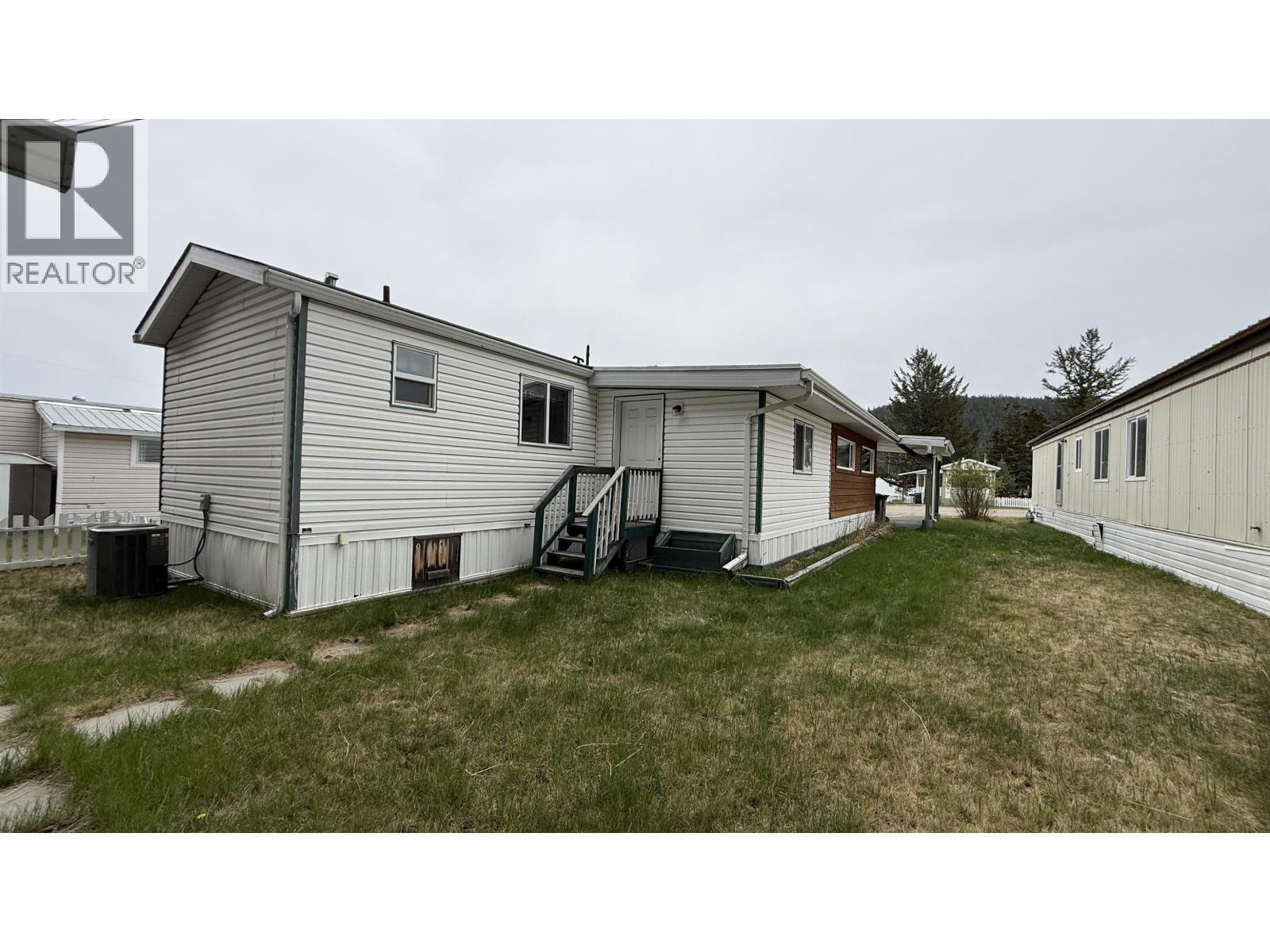 47 375 Horse Lake Road, 100 Mile House, British Columbia  V0K 2E0 - Photo 17 - R3122117