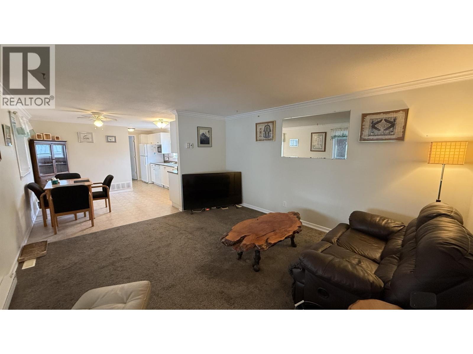 47 375 Horse Lake Road, 100 Mile House, British Columbia  V0K 2E0 - Photo 2 - R3122117