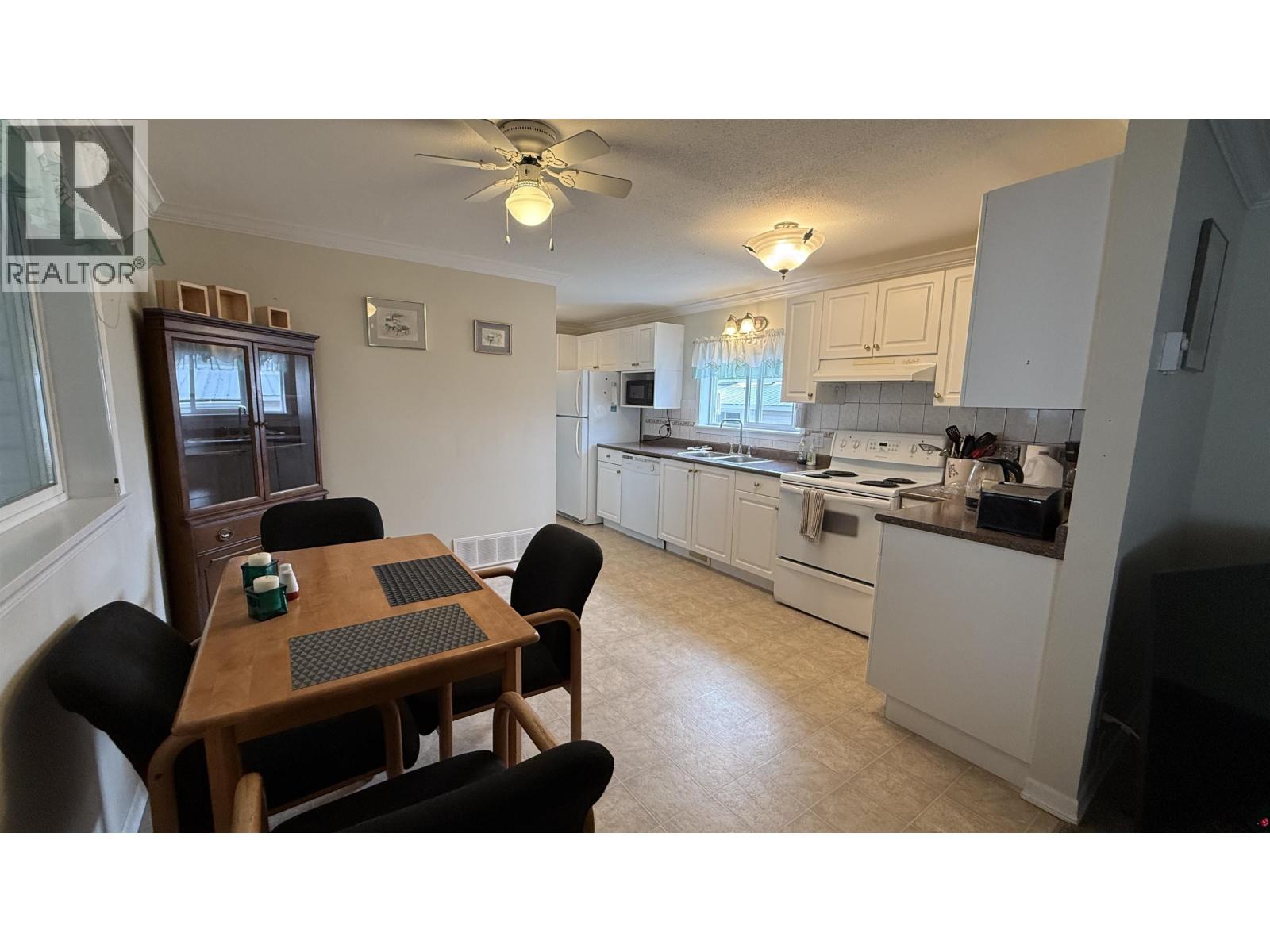 47 375 Horse Lake Road, 100 Mile House, British Columbia  V0K 2E0 - Photo 3 - R3122117