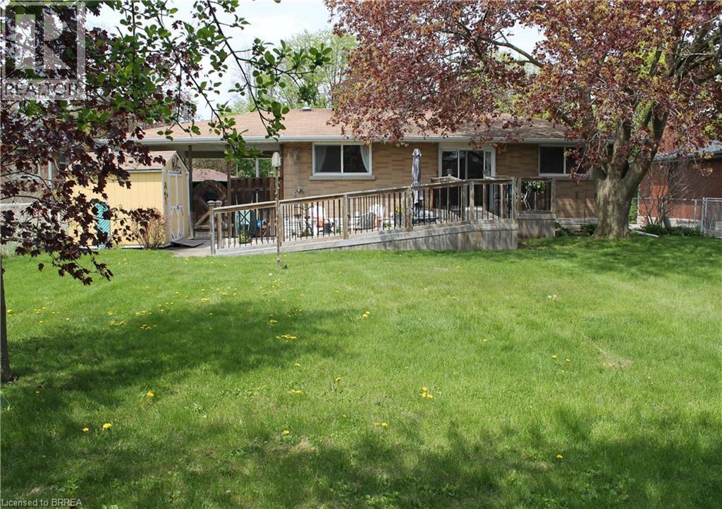 27 Collingdon Drive, Brantford, Ontario  N3S 3C9 - Photo 2 - 40808019