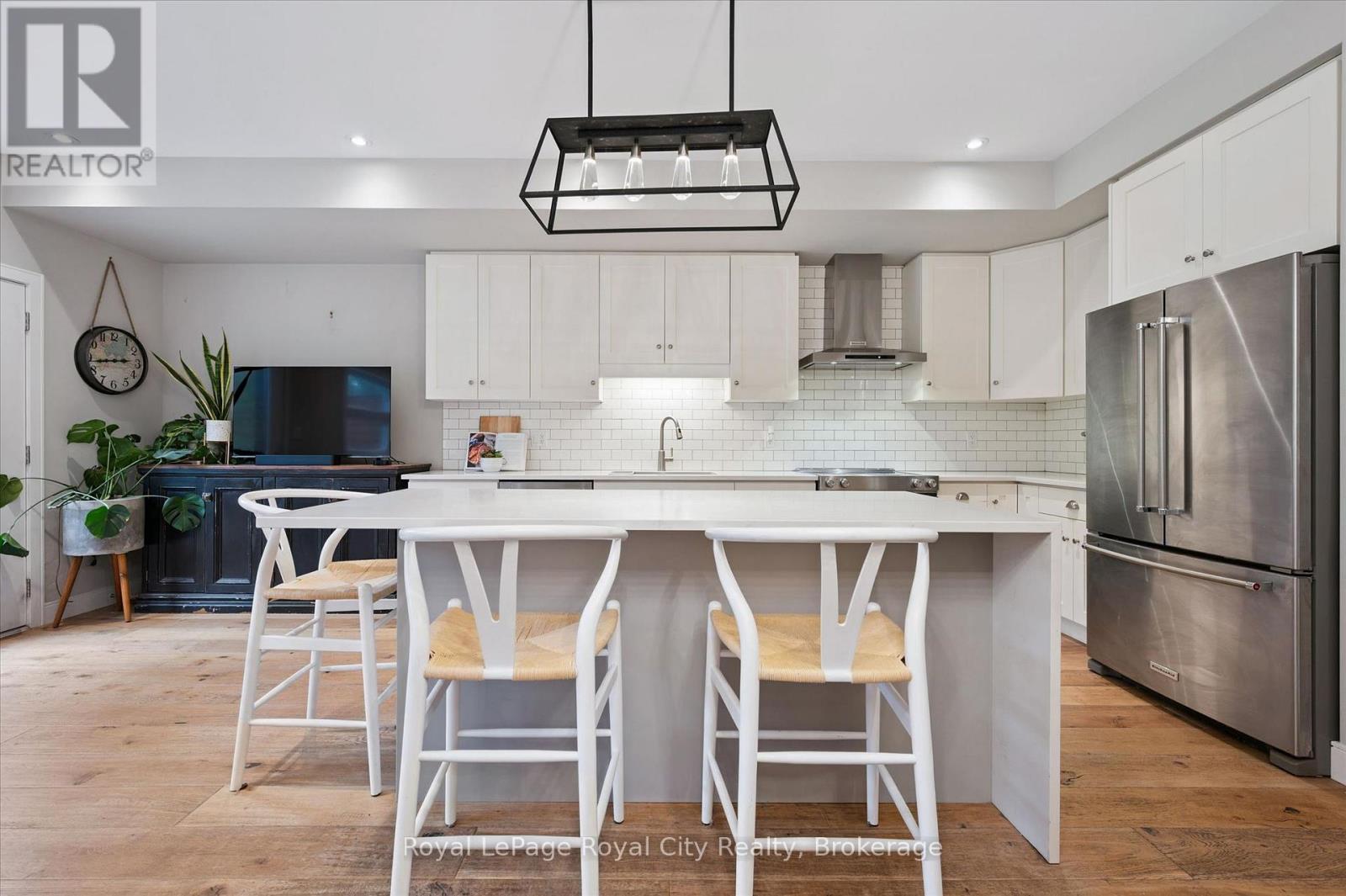 83 - 60 Arkell Road, Guelph, Ontario  N1L 0N8 - Photo 2 - X13113164
