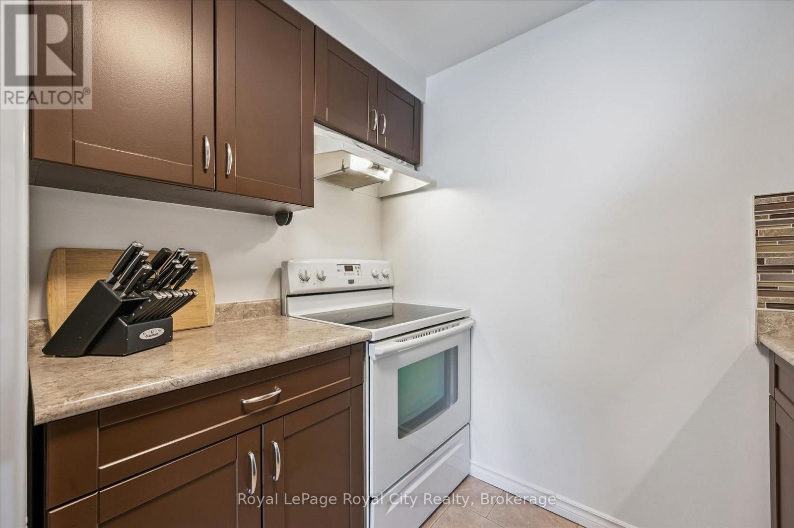42 - 700 Paisley Road, Guelph, Ontario N1K 1A3 - Photo 10 - X13113198