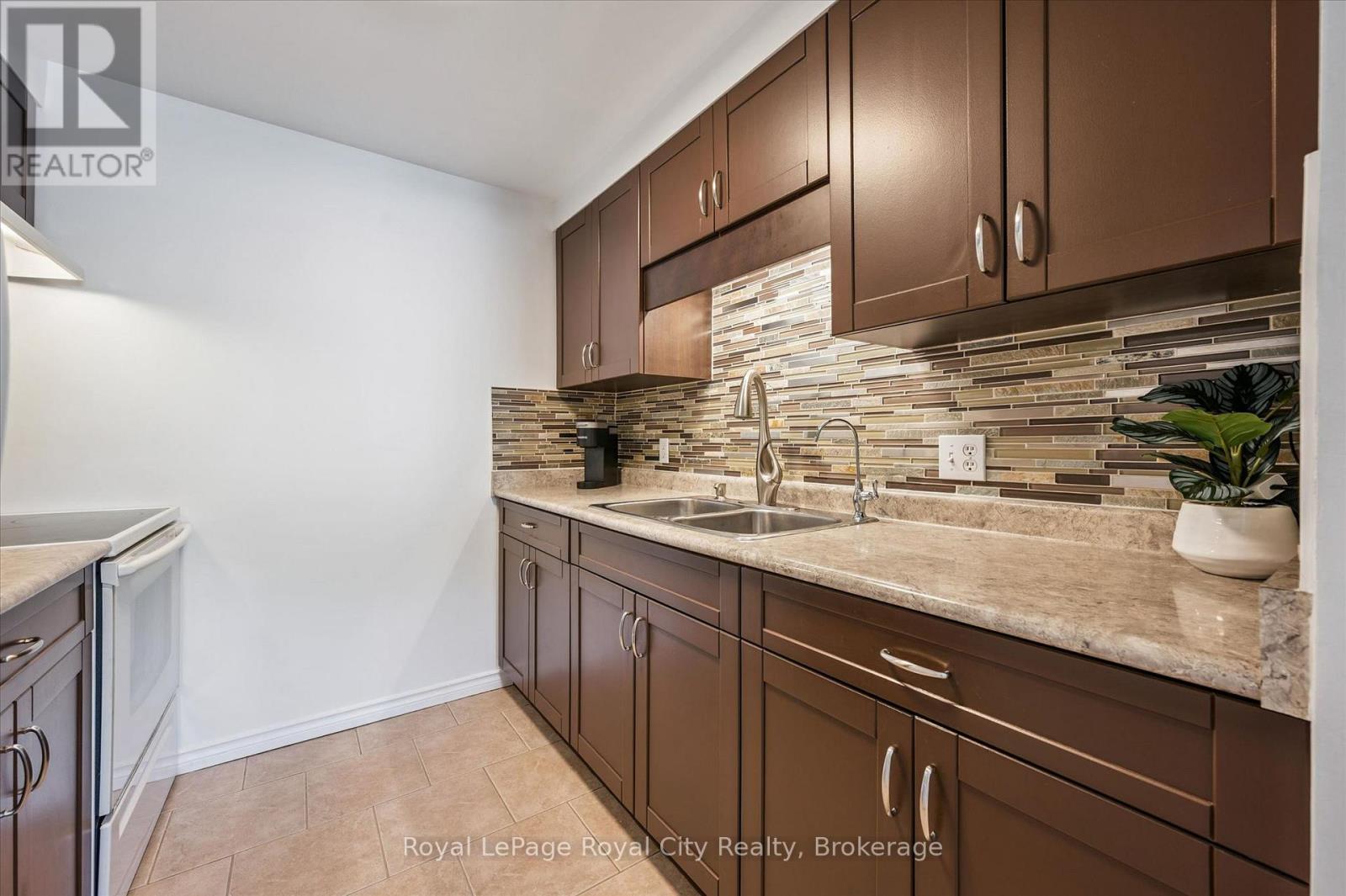 42 - 700 Paisley Road, Guelph, Ontario N1K 1A3 - Photo 8 - X13113198