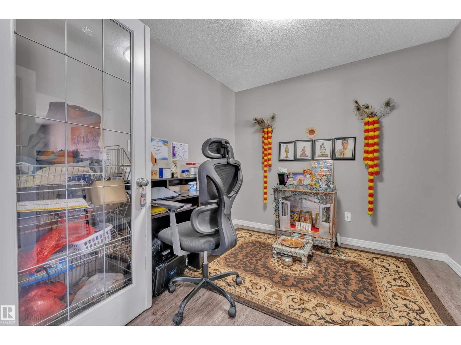 5520 5 Av Sw, Edmonton, Alberta  T6X 1R9 - Photo 11 - E4487024