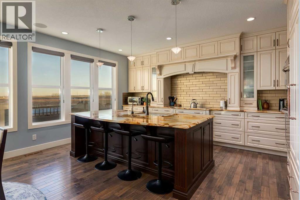 308 Rainbow Falls Way, Chestermere, Alberta  T1X 1W5 - Photo 9 - A2304799