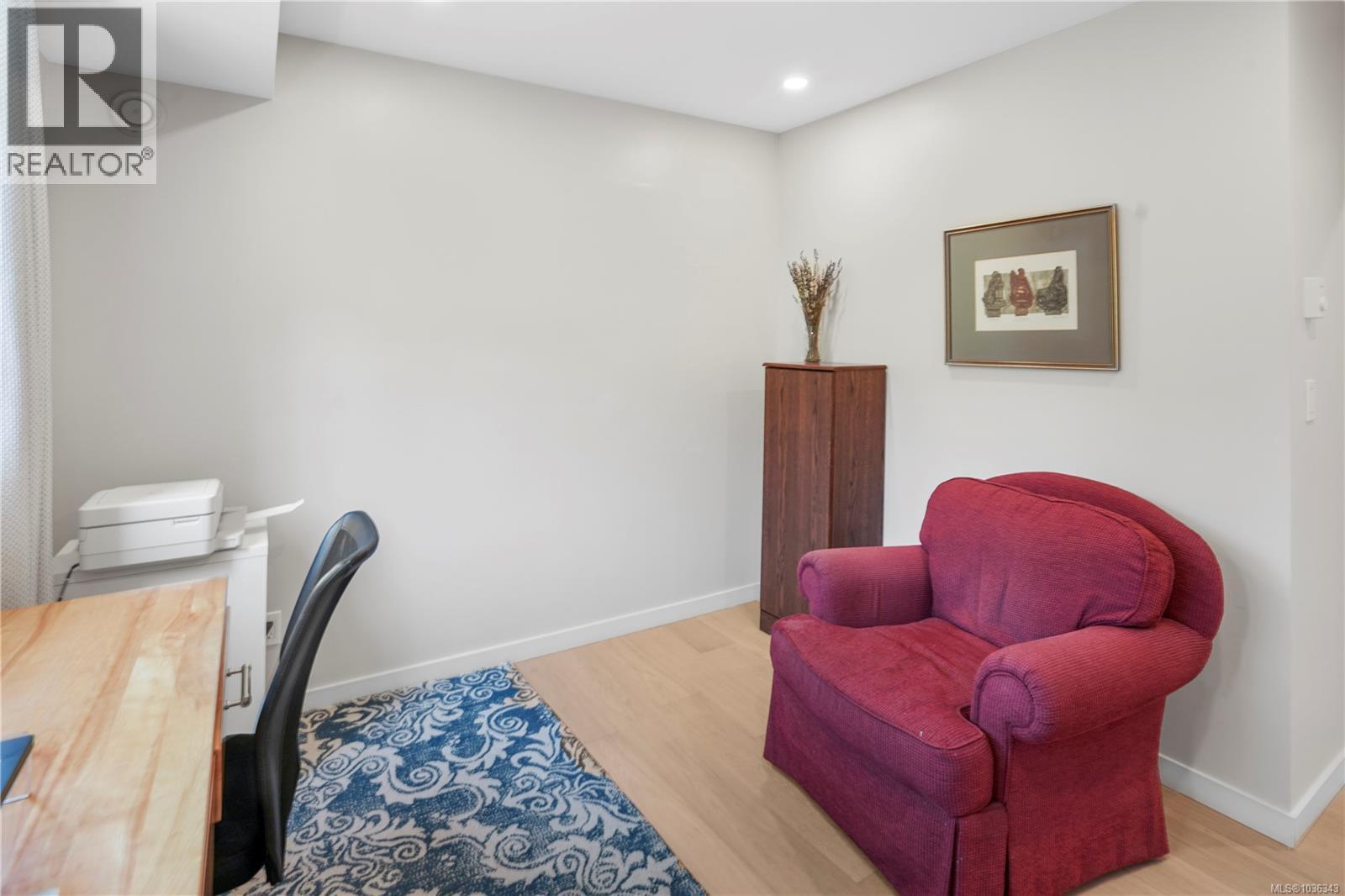 1071 Hyacinth Ave, Saanich, British Columbia  V8Z 2S7 - Photo 33 - 1036343