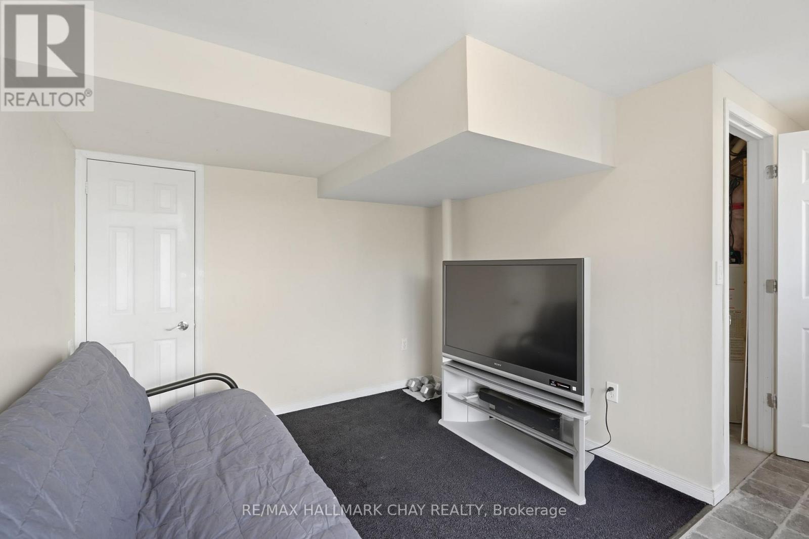 4 Hawthorne Crescent, Barrie, Ontario  L4N 8K1 - Photo 28 - S13110082