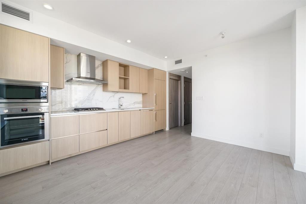 2507-9887 Whalley Boulevard, Surrey, British Columbia  V3T 0P4 - Photo 10 - R3122129