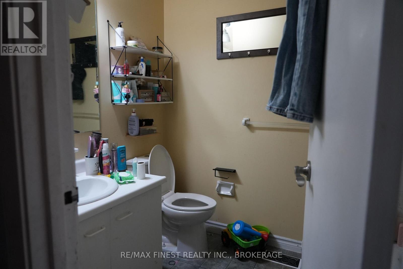 279 Kingsdale Avenue, Kingston, Ontario  K7M 8H8 - Photo 7 - X13012274