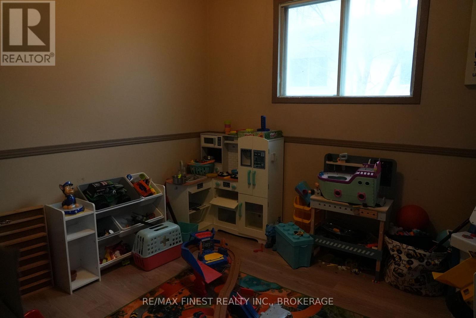 279 Kingsdale Avenue, Kingston, Ontario  K7M 8H8 - Photo 8 - X13012274