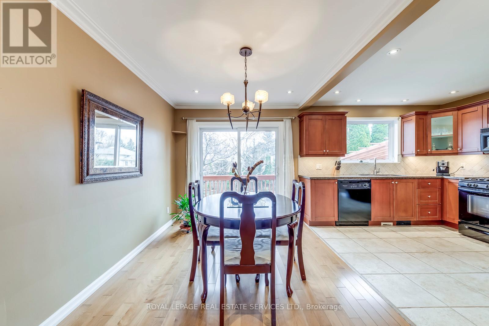 1607 Ewald Road, Mississauga, Ontario  L5G 4C4 - Photo 12 - W13109874
