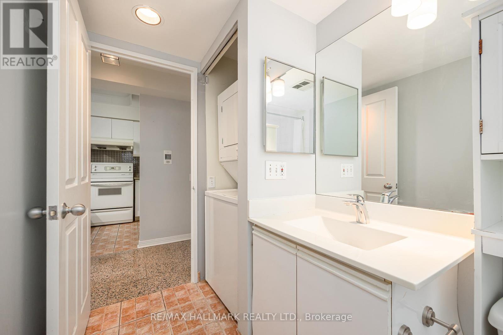 506 - 942 Yonge Street, Toronto, Ontario  M4W 3S8 - Photo 22 - C13113132