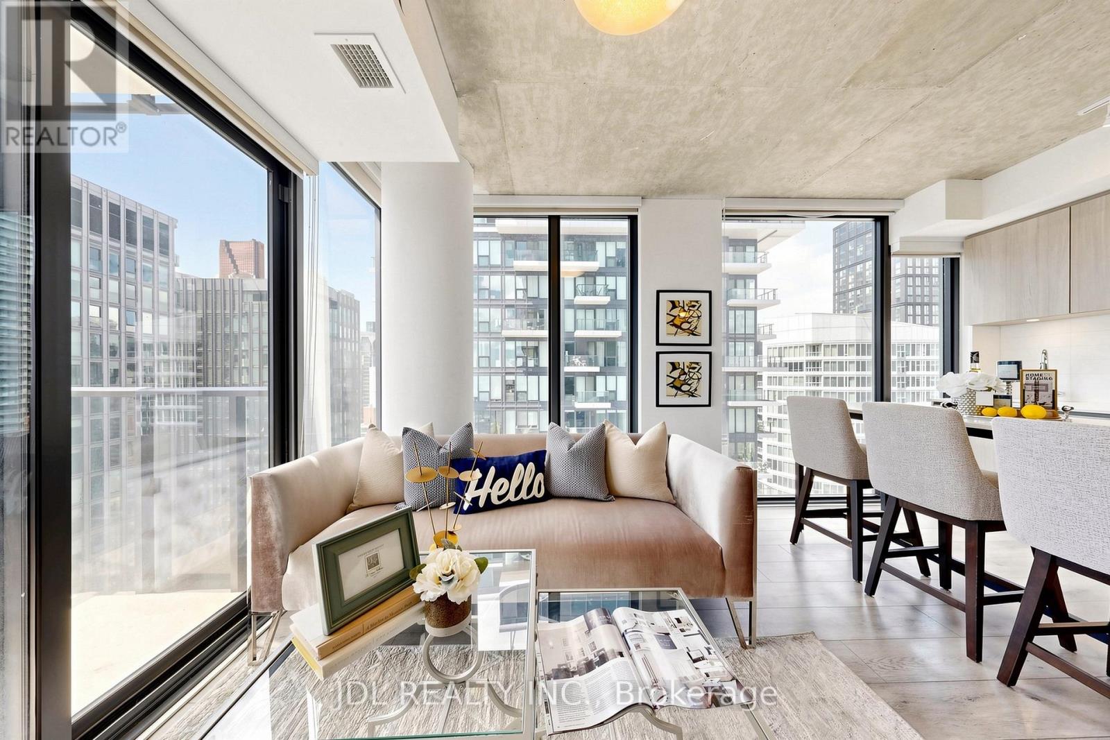 2502 - 47 MUTUAL STREET, Toronto, Ontario