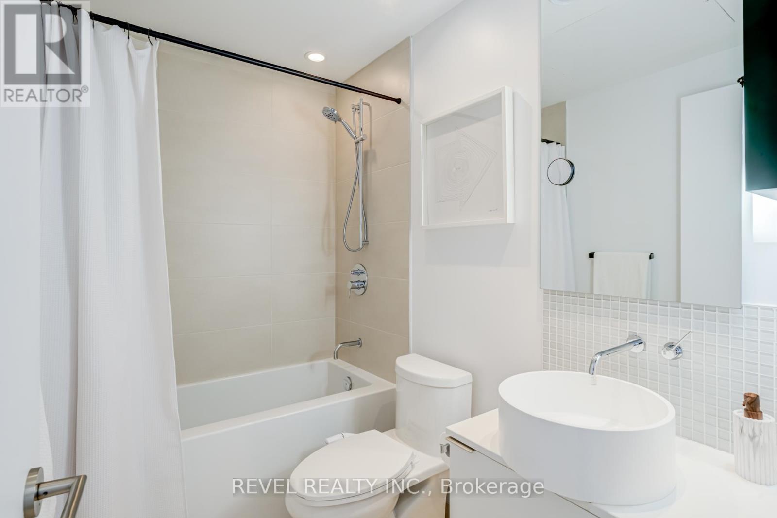 609 - 185 Roehampton Avenue, Toronto, Ontario  M4P 0C6 - Photo 14 - C13113242