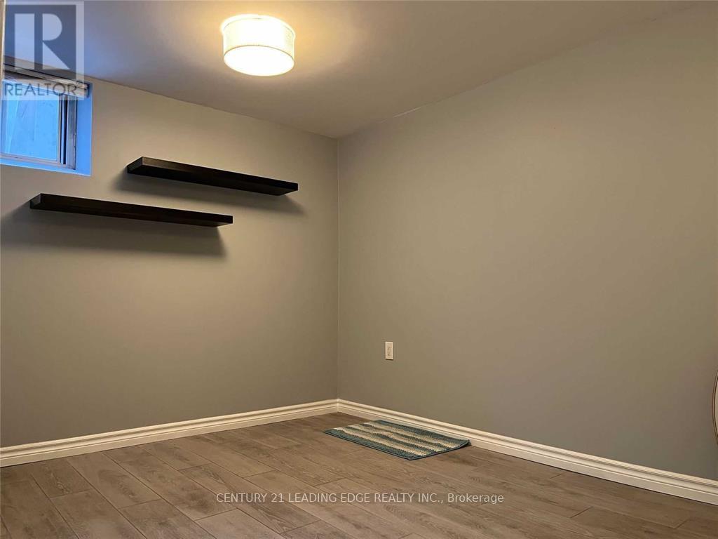 Bsmt - 41 Roseglor Crescent, Toronto, Ontario  M1P 3T5 - Photo 11 - E13113074