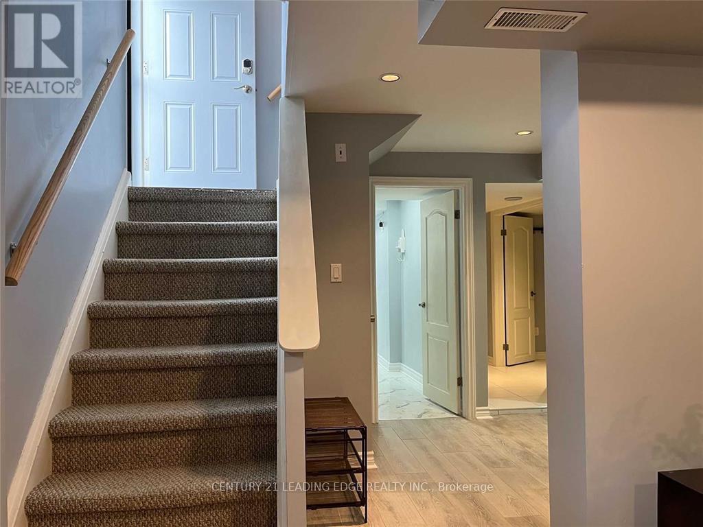 Bsmt - 41 Roseglor Crescent, Toronto, Ontario  M1P 3T5 - Photo 5 - E13113074