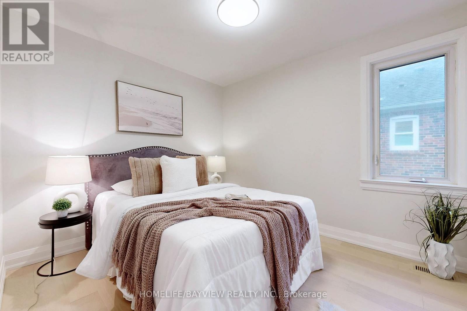 1607 Woodbine Heights Boulevard, Toronto, Ontario  M4B 3A3 - Photo 14 - E13113138